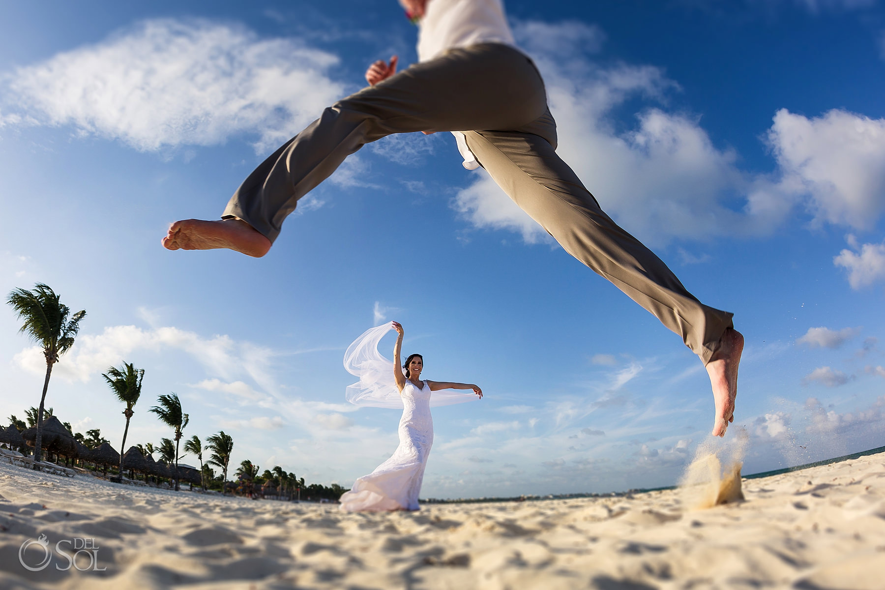 creative elopement photography Playa del Carmen Mexico