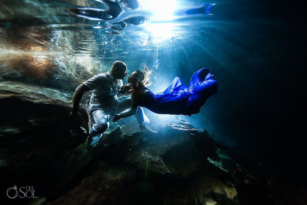 Mexico Elopement ideas Underwater photography Riviera Maya